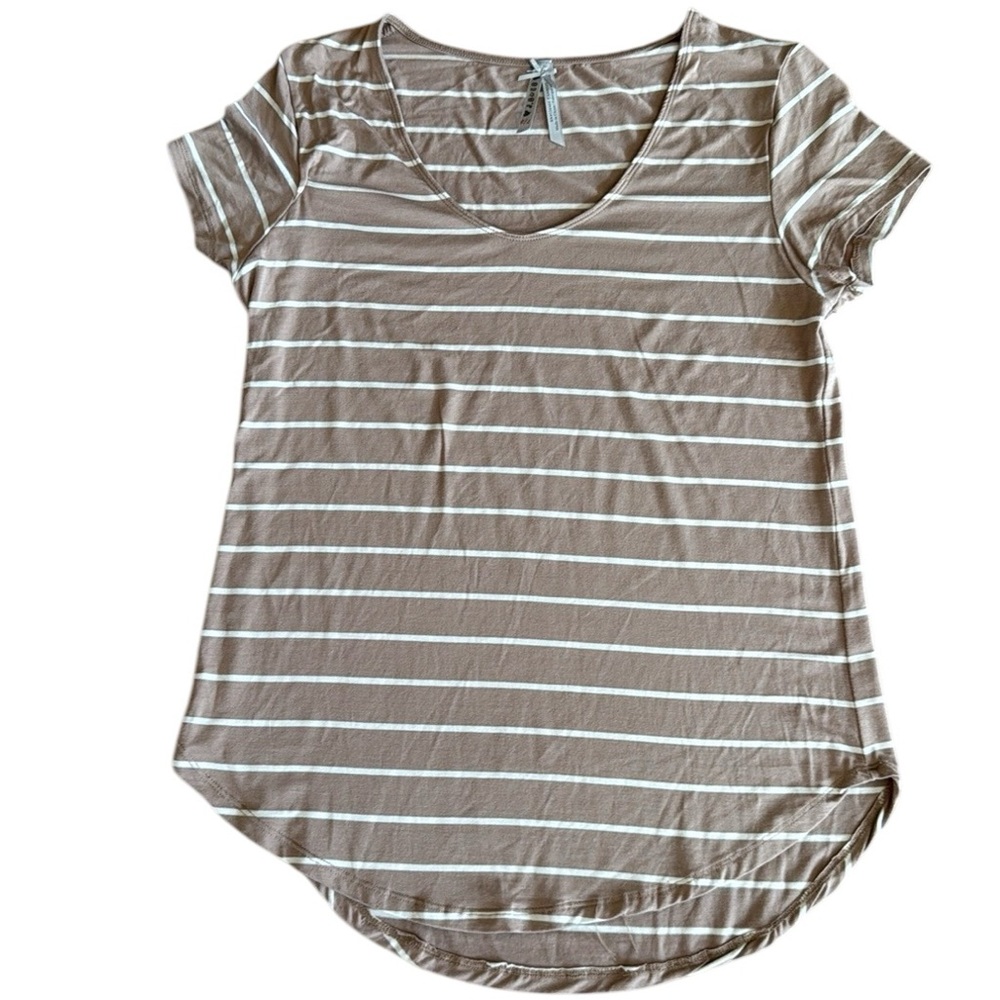 WOMENS TAN V-NECK STRETCHY CASUAL TOP SIZE: LARGE SHORT SLEEVES STRIPED EUC